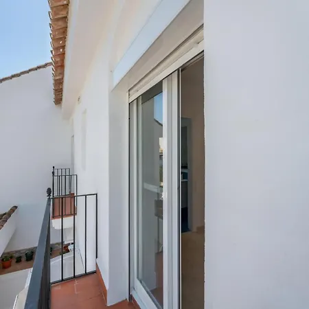 Sr Cancelas 3bdr Townhouse In Centre