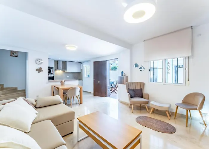 Sr Cancelas 3bdr Townhouse In Centre Ferienhaus Marbella