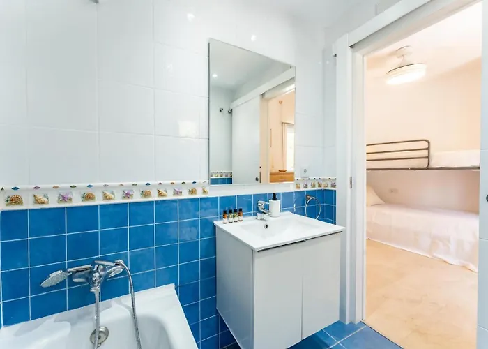 Sr Cancelas 3bdr Townhouse In Centre Ferienhaus