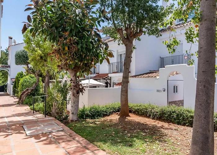 Sr Cancelas 3bdr Townhouse In Centre Ferienhaus