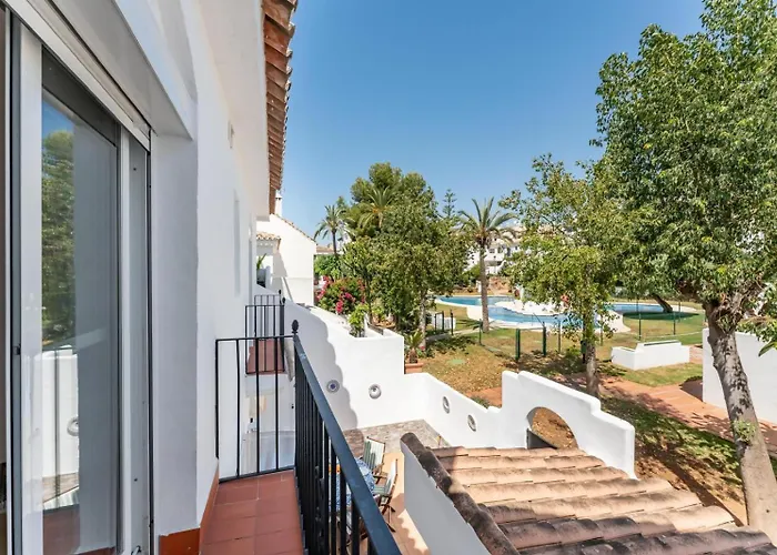 Sr Cancelas 3bdr Townhouse In Centre Ferienhaus